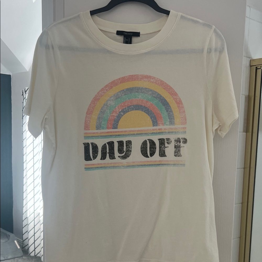 Forever 21 Cream 'Day Off' Graphic Tee
